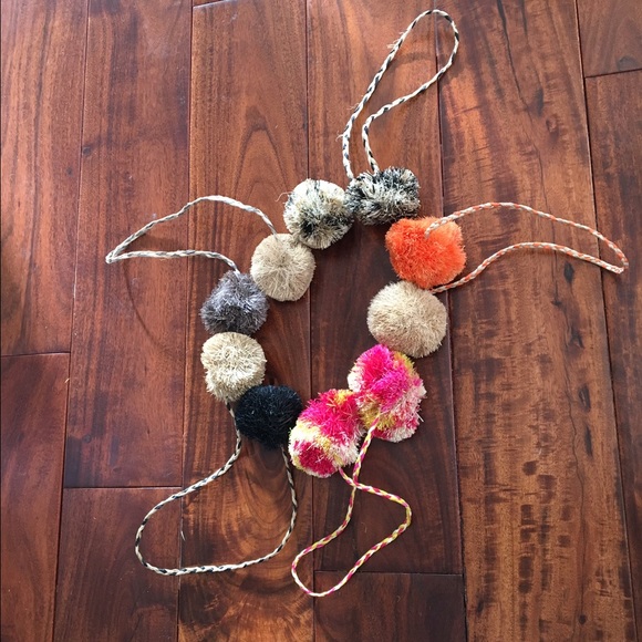 Orange & Tan Twin Raffia Pompoms - Picture 2 of 2